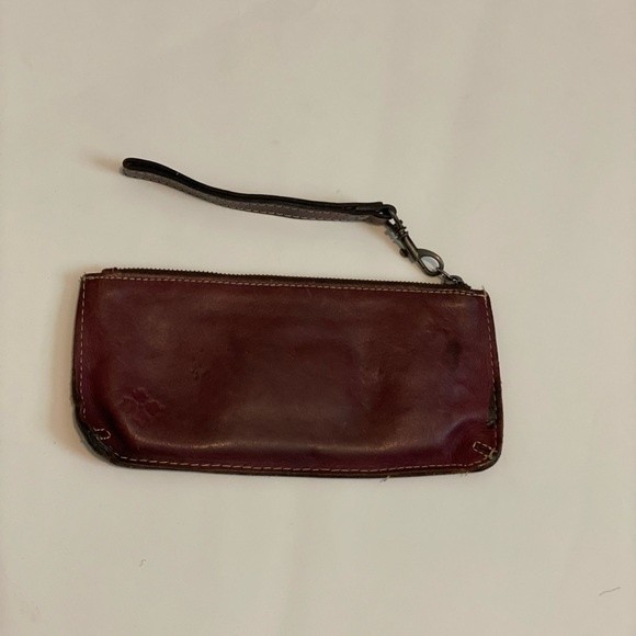 Patricia Nash Tooled Brown Leather Wristlet Spring Deboss - Picture 6 of 6